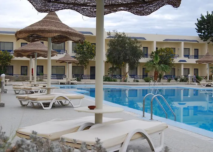 Cataract Layalina Naama Bay Sarm es-Sejk