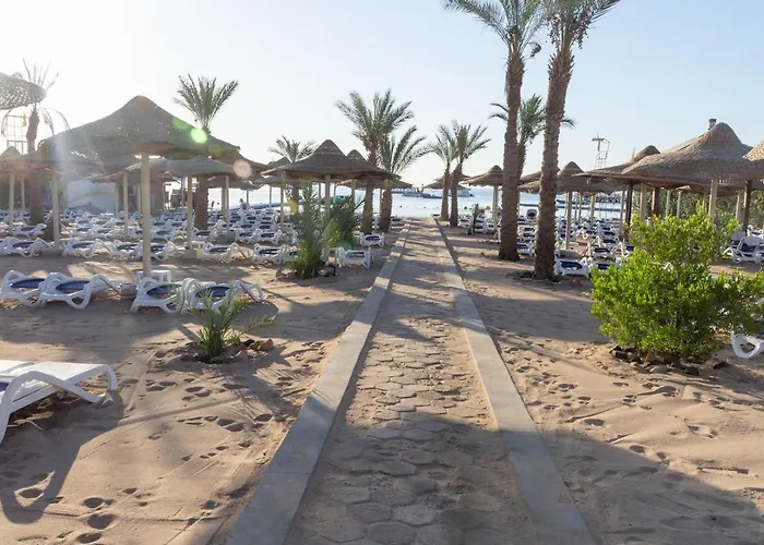 Üdülőközpont Cataract Layalina Naama Bay 3*